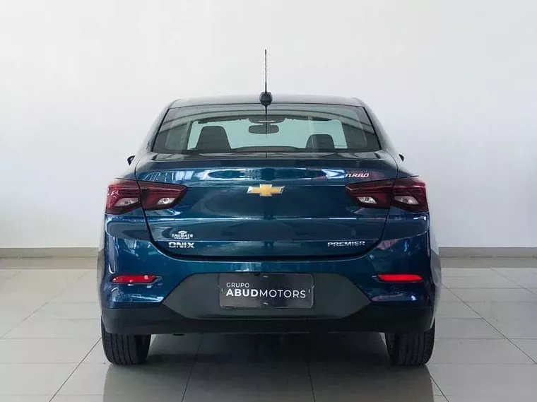 Chevrolet Onix Azul 7