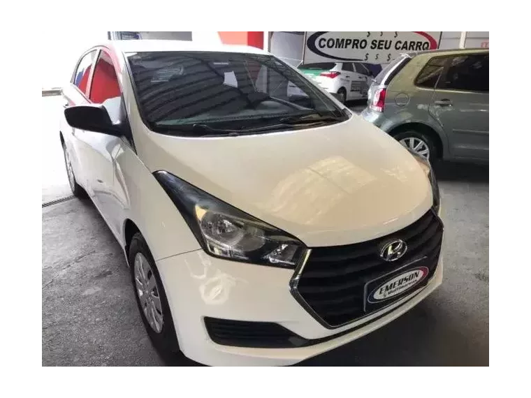 Hyundai HB20 Branco 4