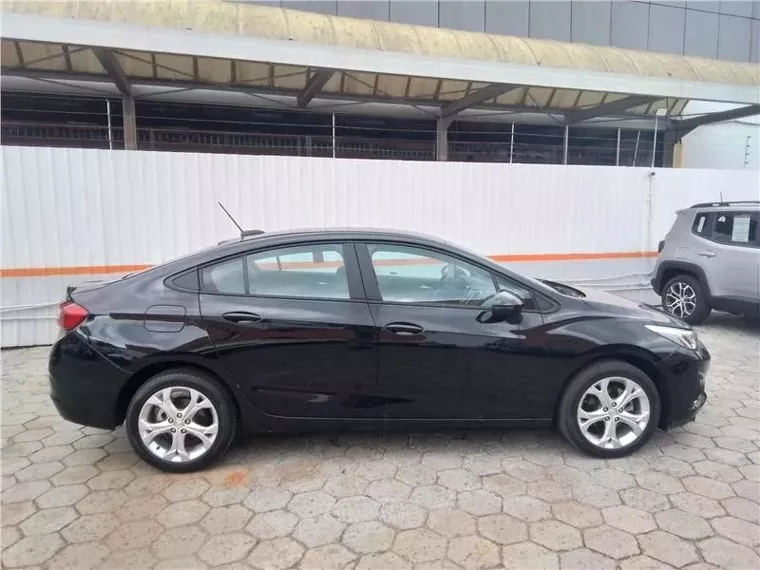 Chevrolet Cruze Preto 7