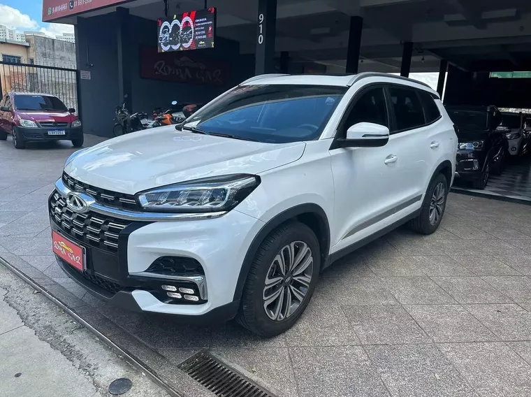 Chery Tiggo 8 Branco 3