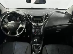 Hyundai HB20X