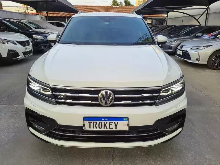 Volkswagen Tiguan Branco 8