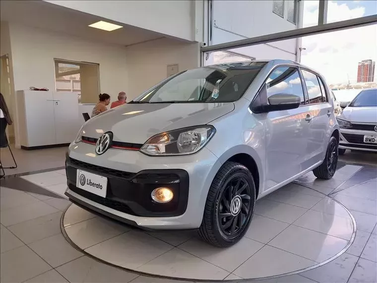 Volkswagen UP Prata 5