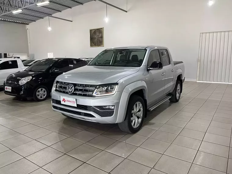 Volkswagen Amarok Prata 6