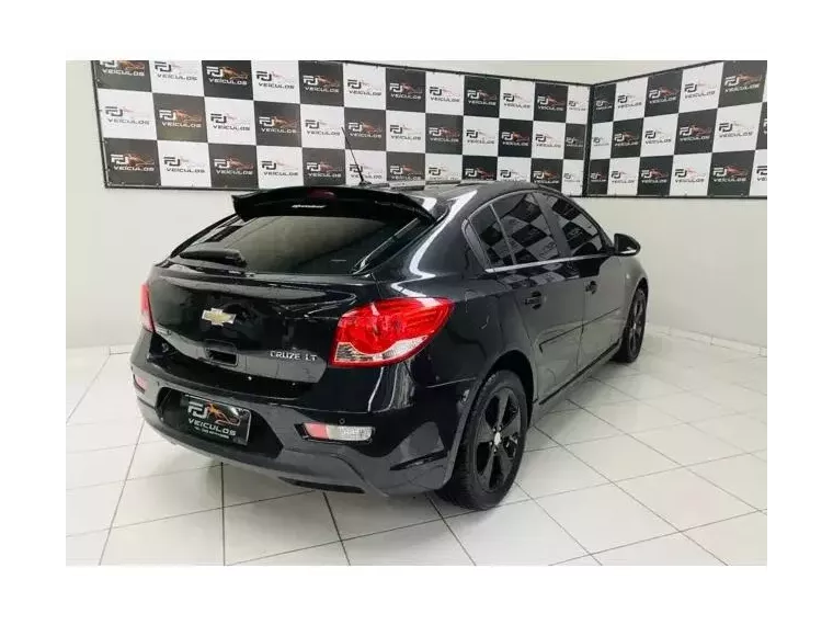 Chevrolet Cruze Preto 5