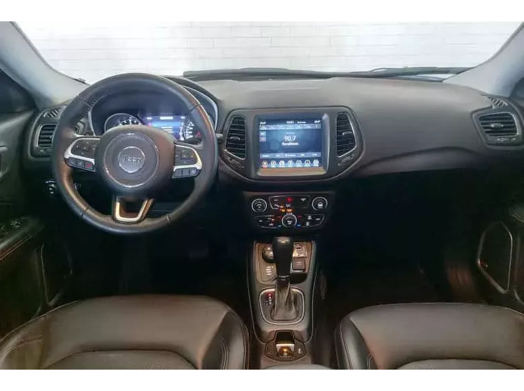 Jeep Compass Branco 8