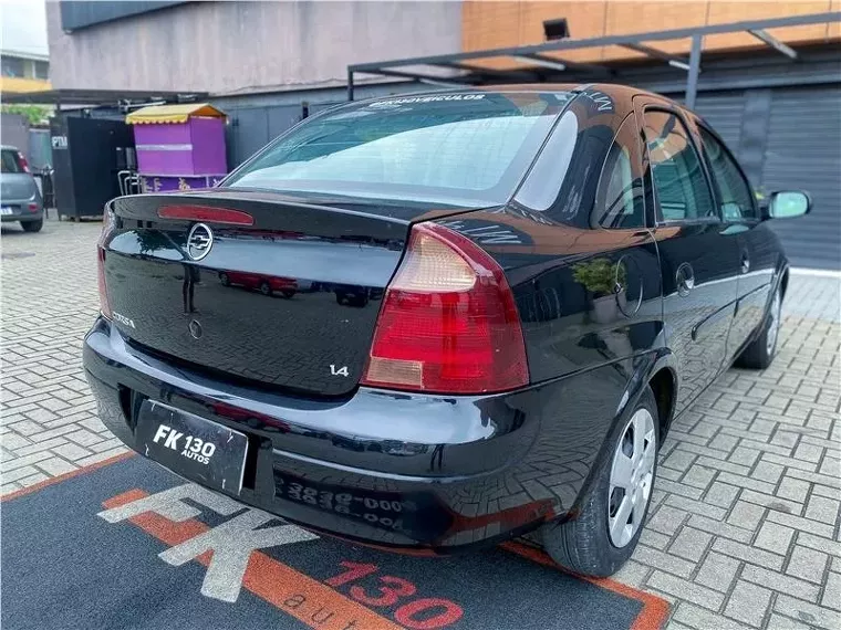 Chevrolet Corsa Preto 7