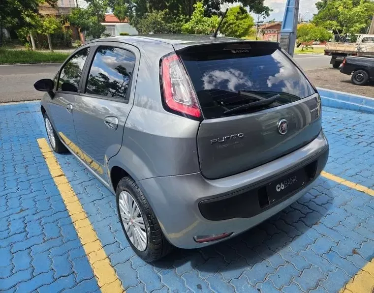 Fiat Punto Cinza 12