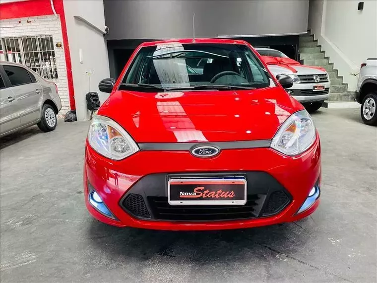 Ford Fiesta Vermelho 14