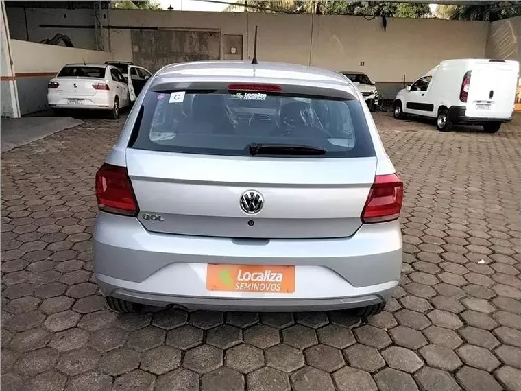 Volkswagen Gol Prata 2