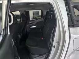 Nissan Frontier