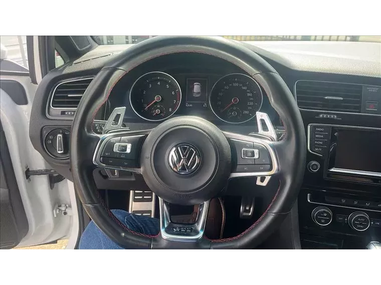 Volkswagen Golf Branco 9