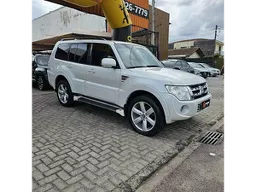 Mitsubishi Pajero Full