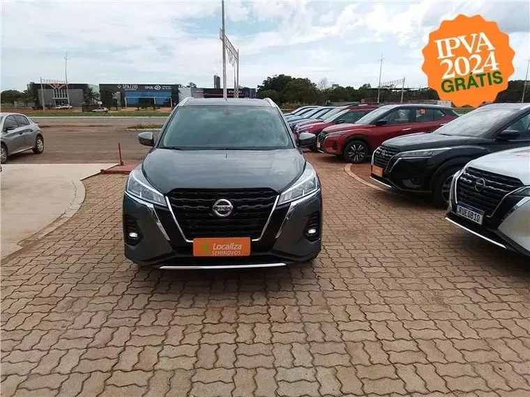 Nissan Kicks Cinza 4