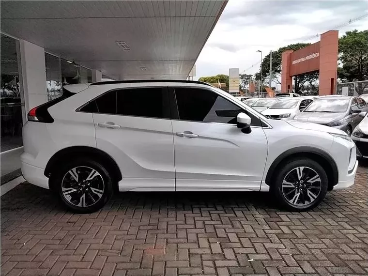 Mitsubishi Eclipse Cross Branco 8