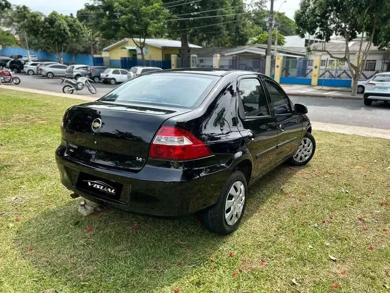 Chevrolet Prisma Preto 6