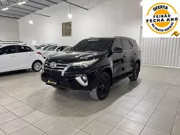 Toyota Hilux SW4