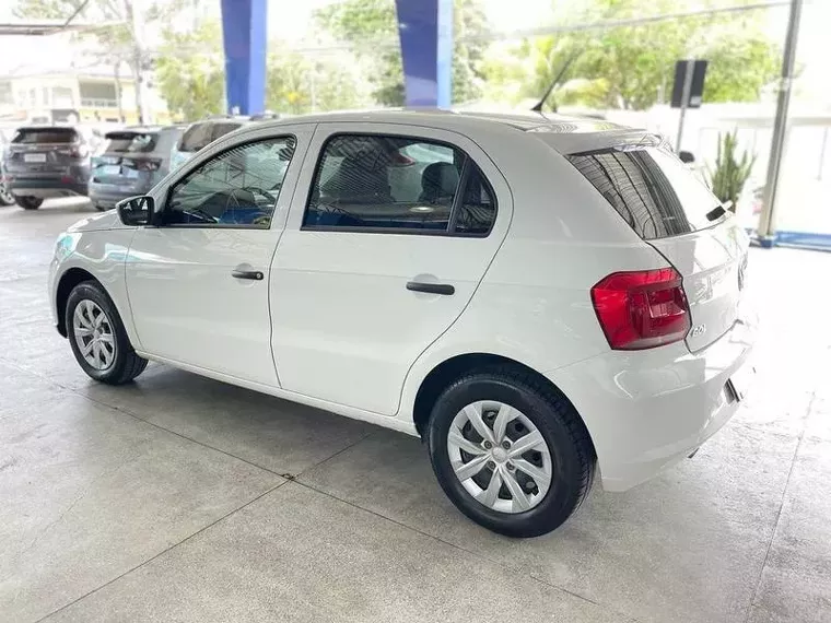 Volkswagen Gol Branco 5