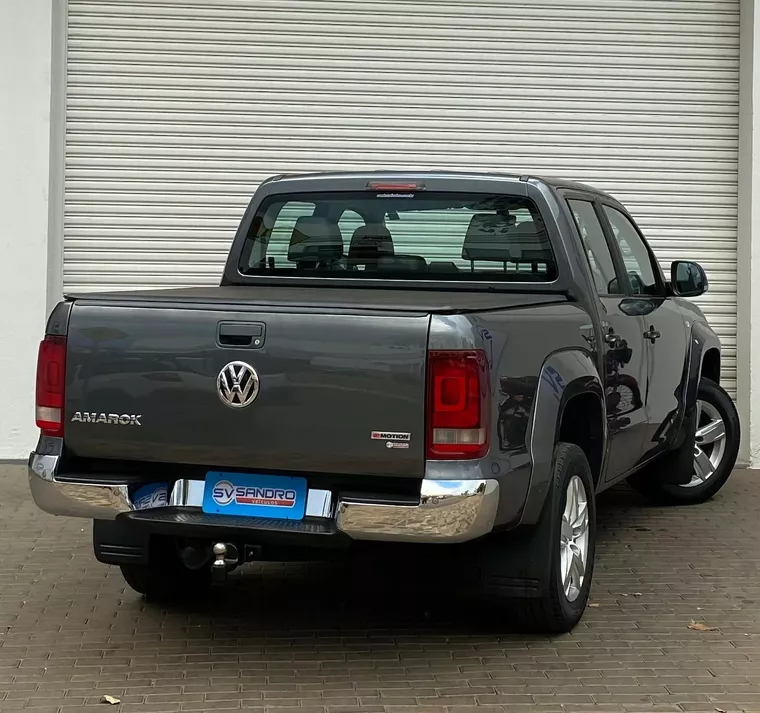 Volkswagen Amarok Cinza 4