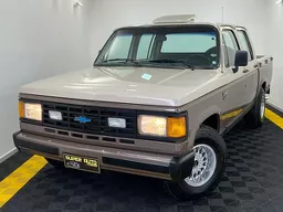 Chevrolet D20