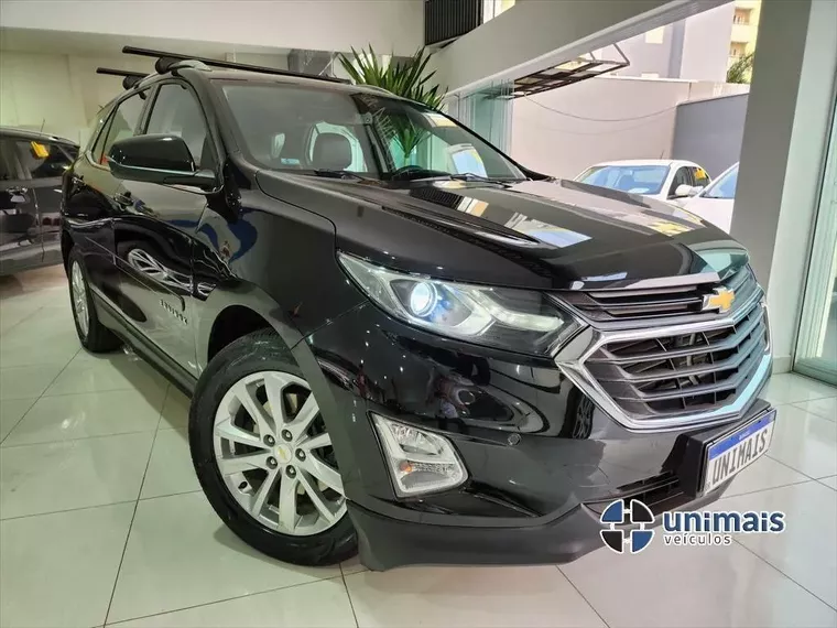 Chevrolet Equinox Preto 3