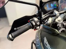 Triumph Tiger 800