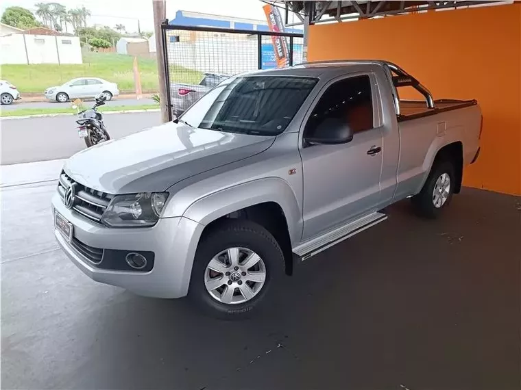 Volkswagen Amarok Prata 10