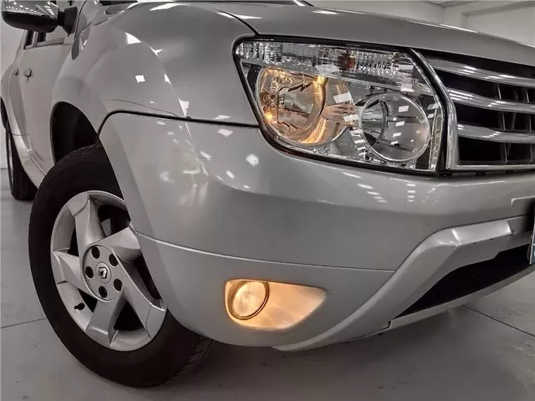 Renault Duster Prata 7