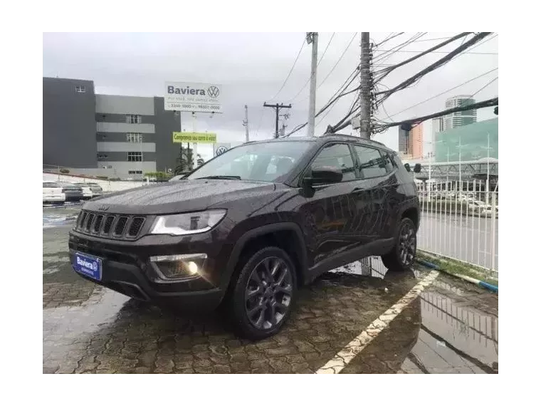 Jeep Compass Marrom 8