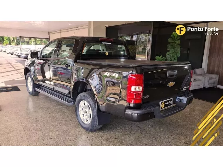 Chevrolet S10 Preto 12