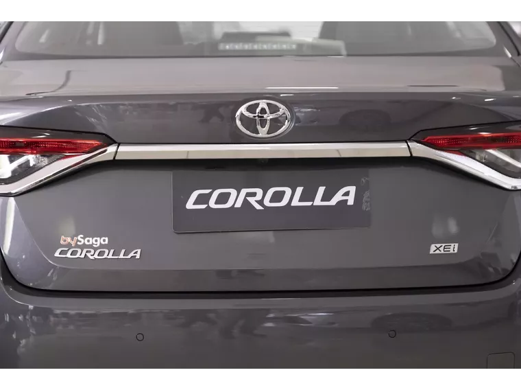 Toyota Corolla Cinza 16