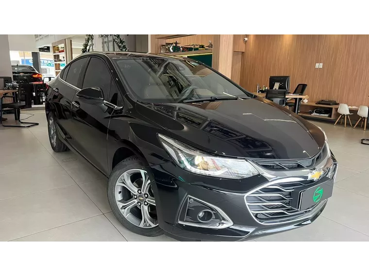 Chevrolet Cruze Preto 4