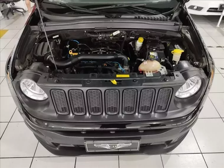 Jeep Renegade Preto 16