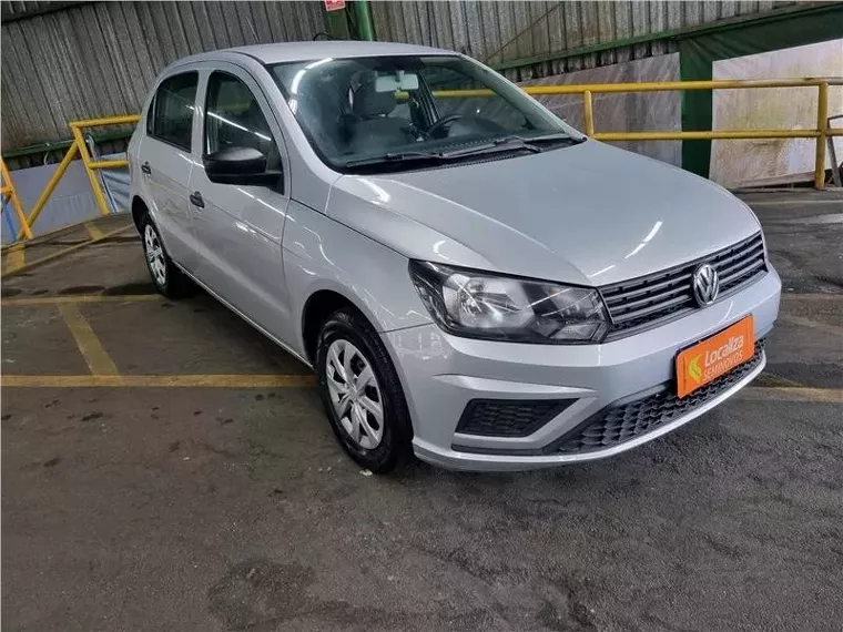 Volkswagen Gol Prata 3