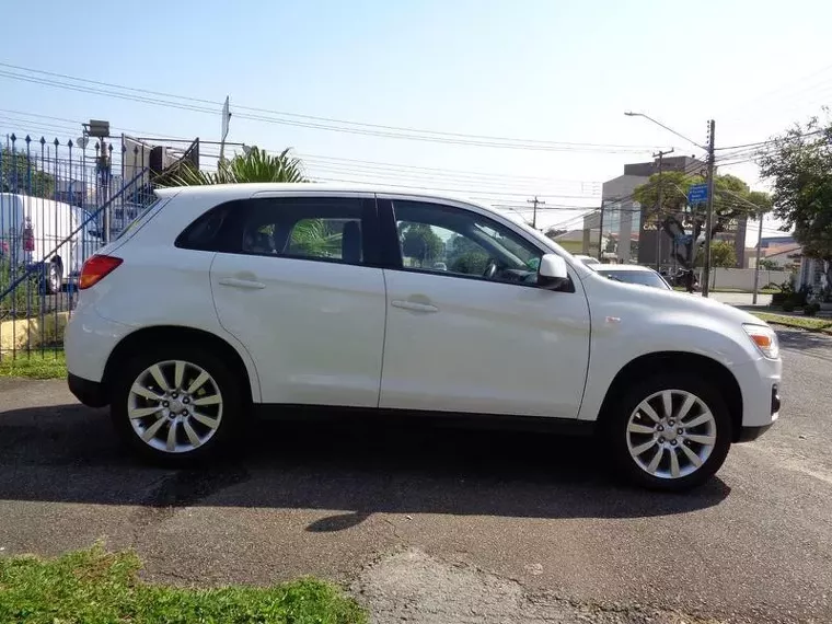 Mitsubishi ASX Branco 7