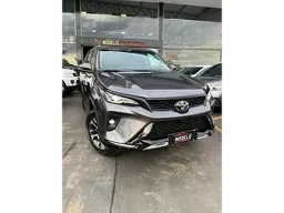Toyota Hilux SW4