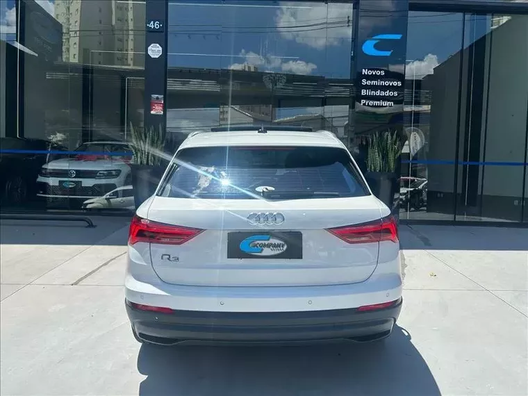 Foto do carro