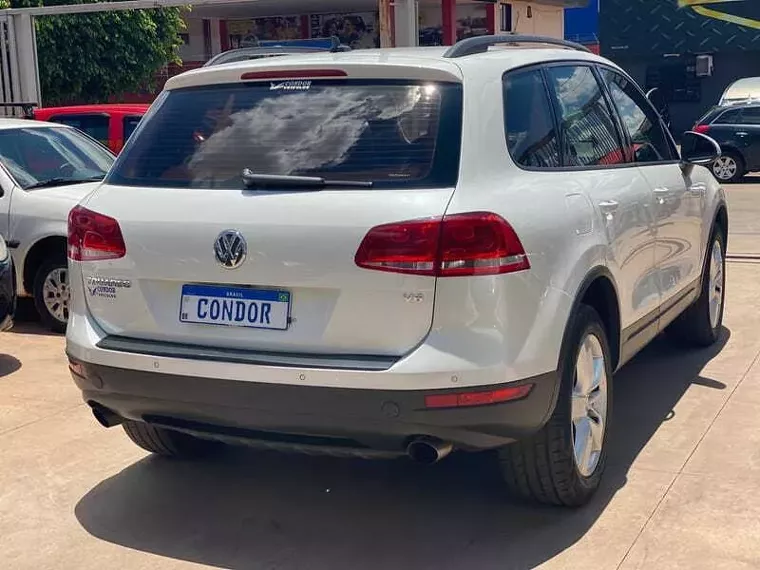 Volkswagen Touareg Branco 5