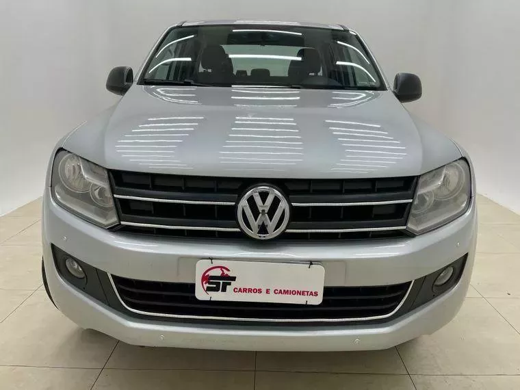 Volkswagen Amarok Prata 1