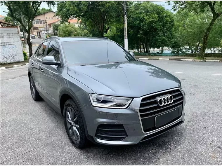 Audi Q3 Cinza 1