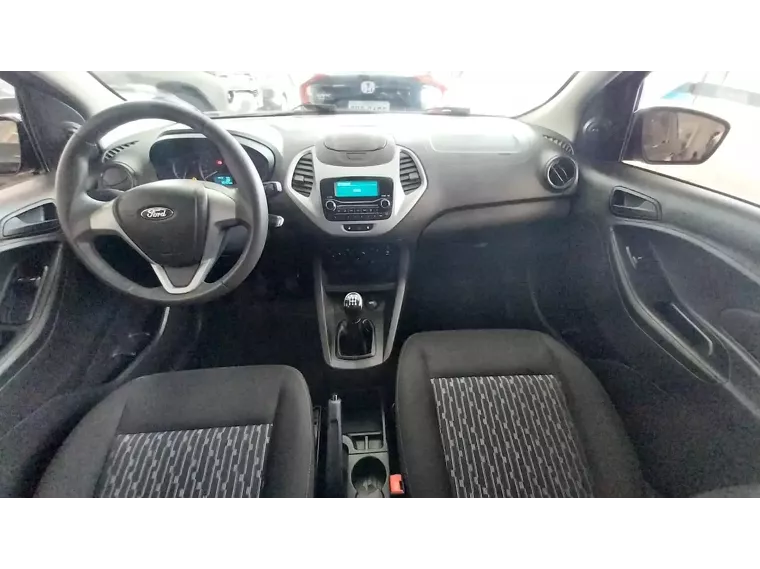 Ford KA Preto 10