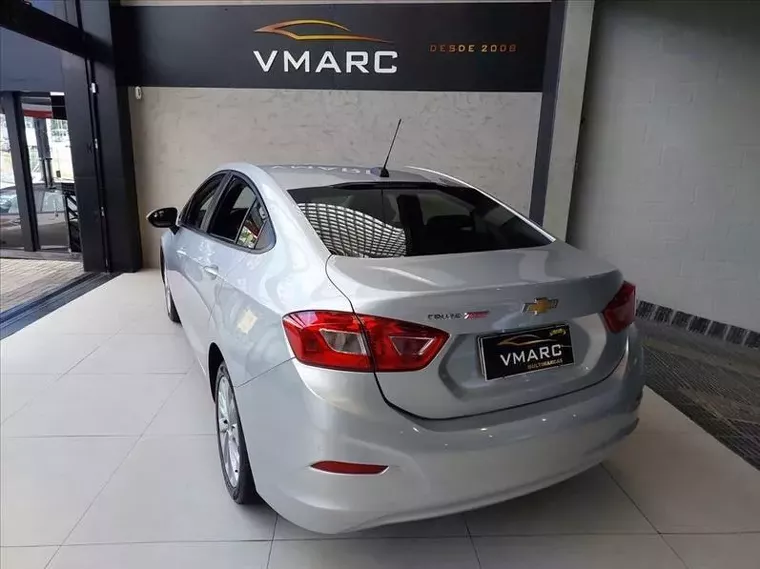 Chevrolet Cruze Prata 5