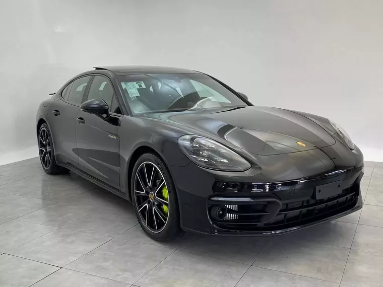 Porsche Panamera Preto 10