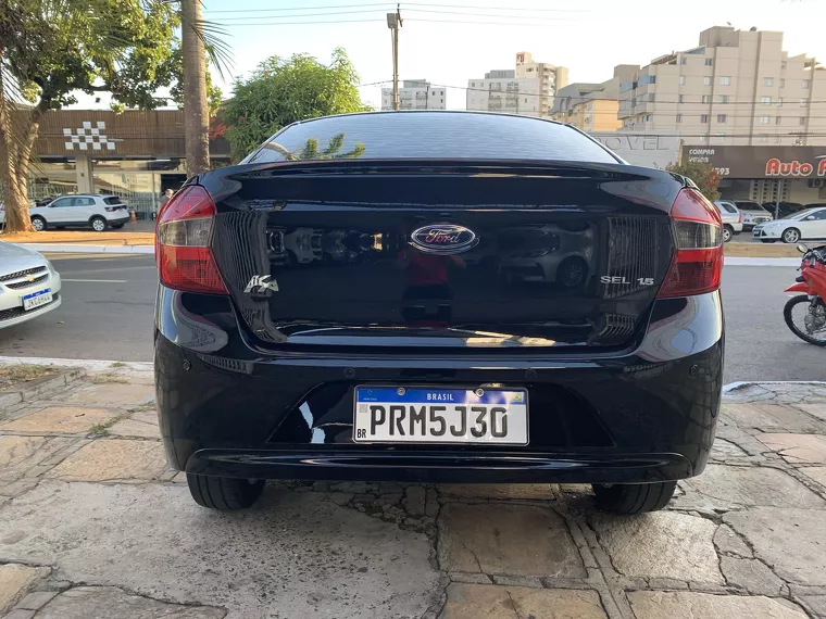 Ford KA Preto 5