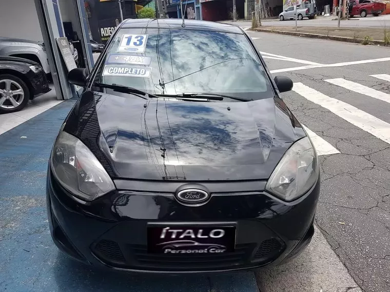 Ford Fiesta Preto 3