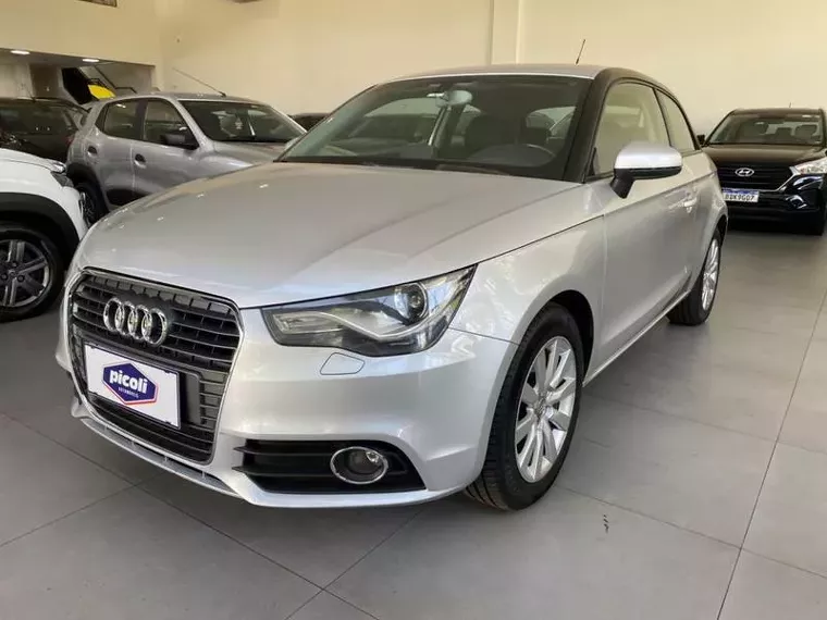 Audi A1 Prata 2