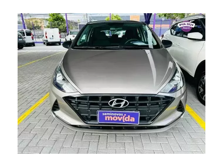 Hyundai HB20 Prata 2