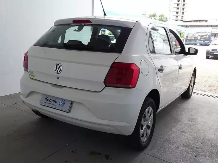 Volkswagen Gol Branco 8