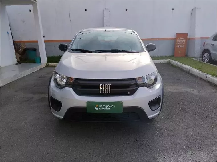 Fiat Mobi Prata 4