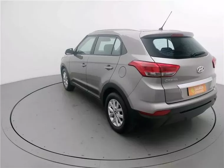 Hyundai Creta Prata 2